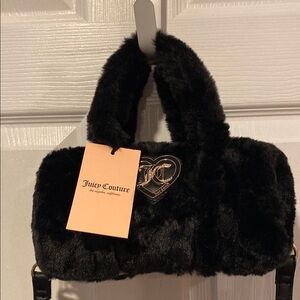 BNWT JUICY COUTURE Lets Get Cozy Black Viral Furry Barrel Roll Crossbody Bag